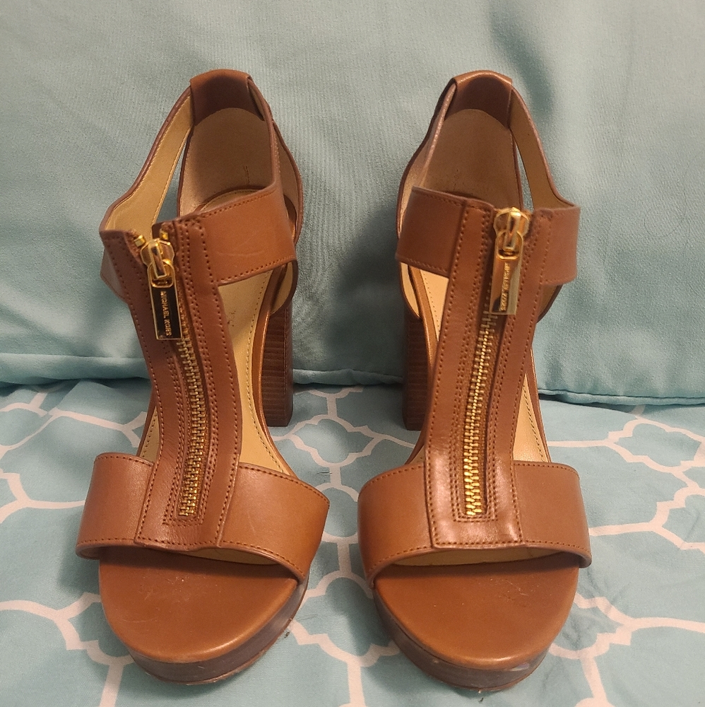Michael Kors Berkley Lock Leather Platform Sandal